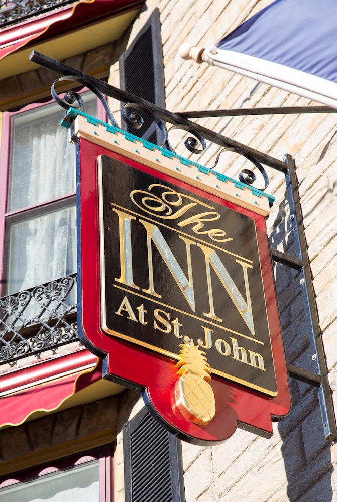 Inn At St John 4/36