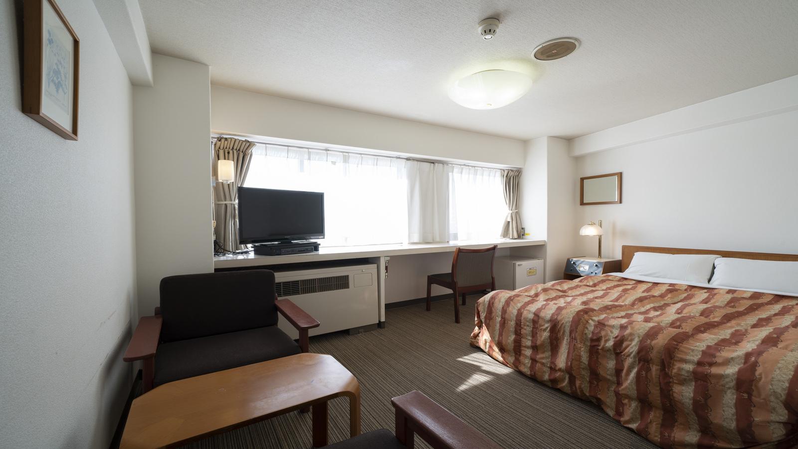 Room, Double Bed, Smoking