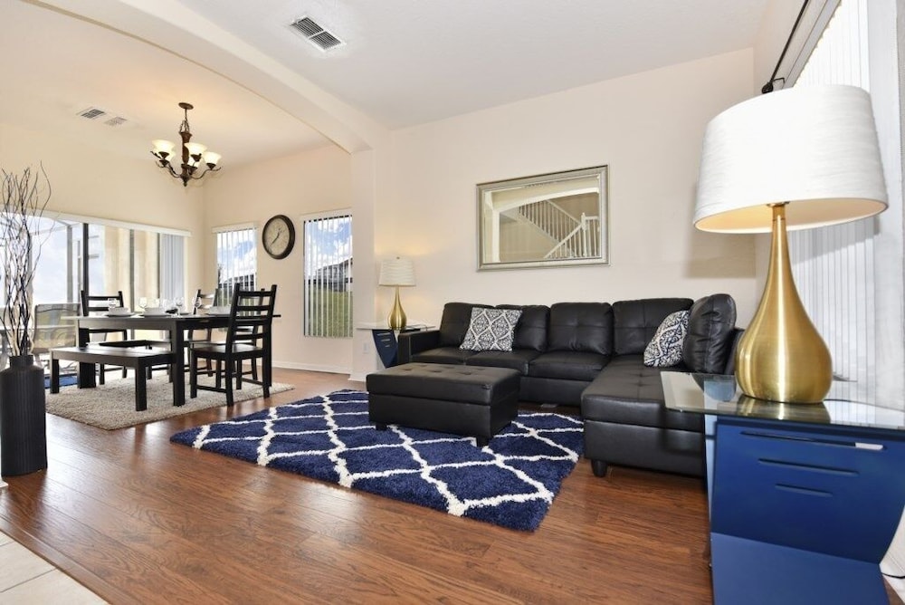 High Grove Homes 36/50