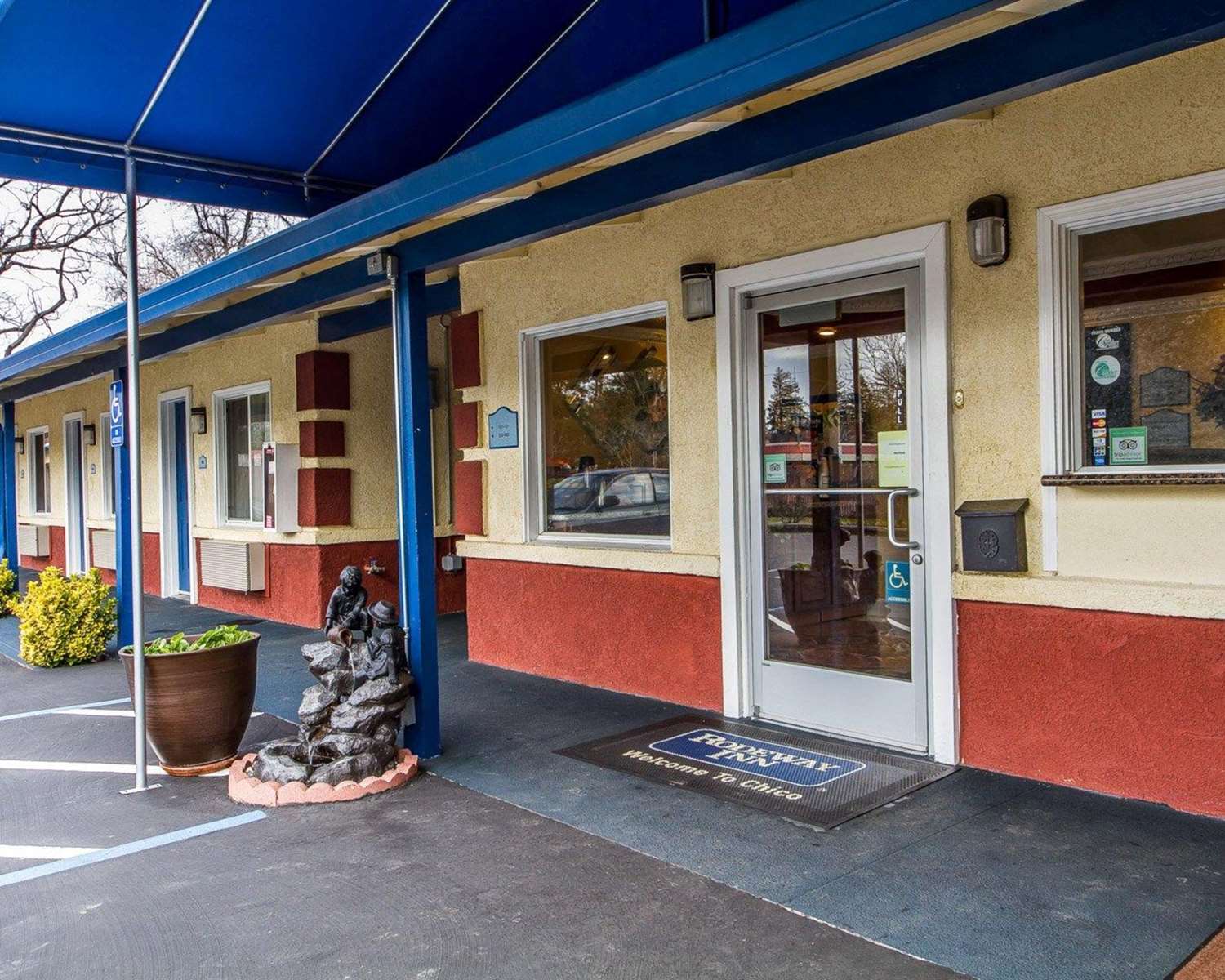 Sycamore Inn Chico University Area 8/50