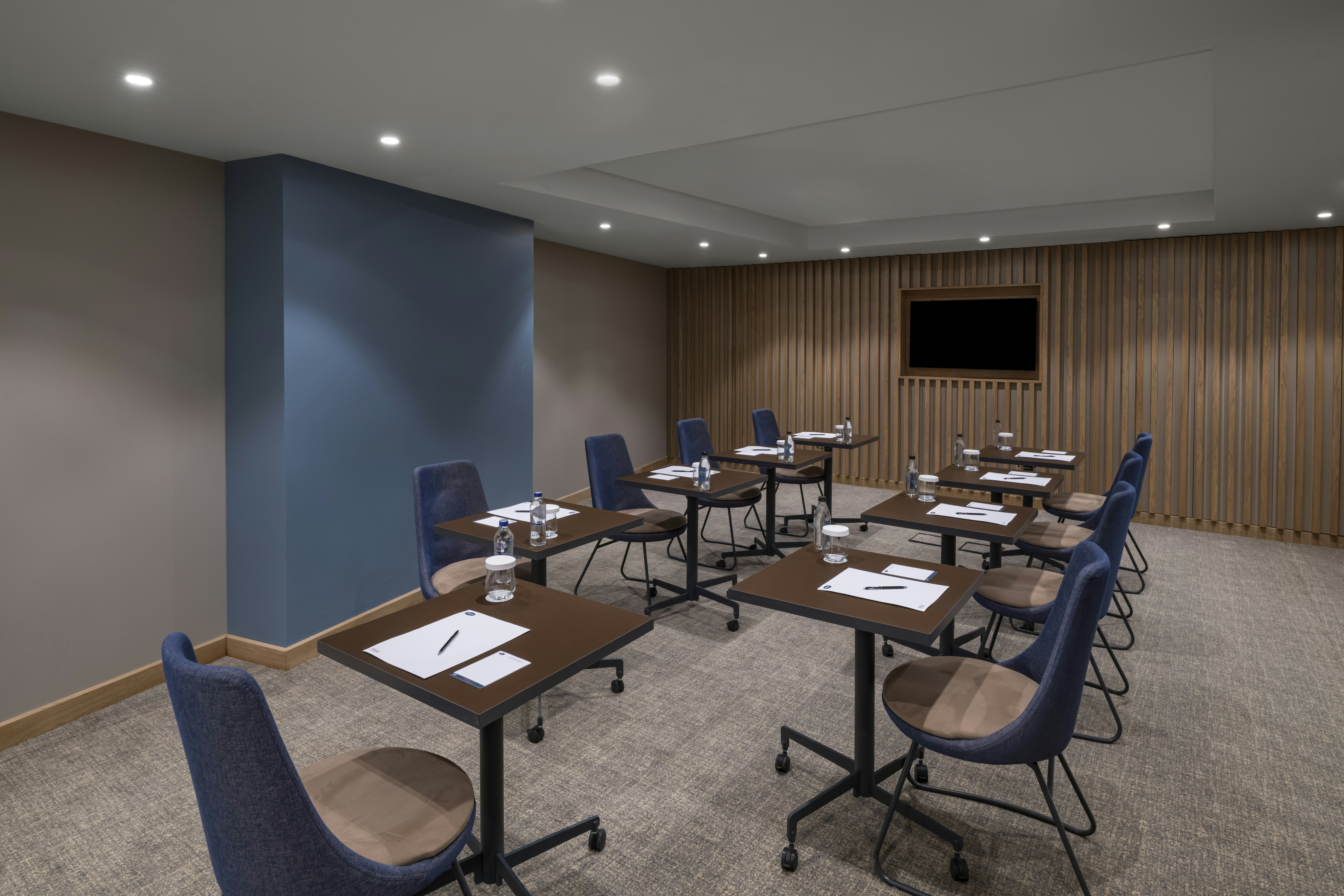 Hampton by Hilton Istanbul Sirkeci 11/15