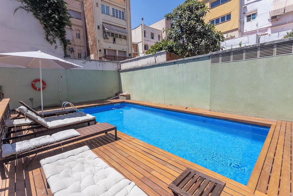 My Space Barcelona Gracia Pool Terrace Center 45/49