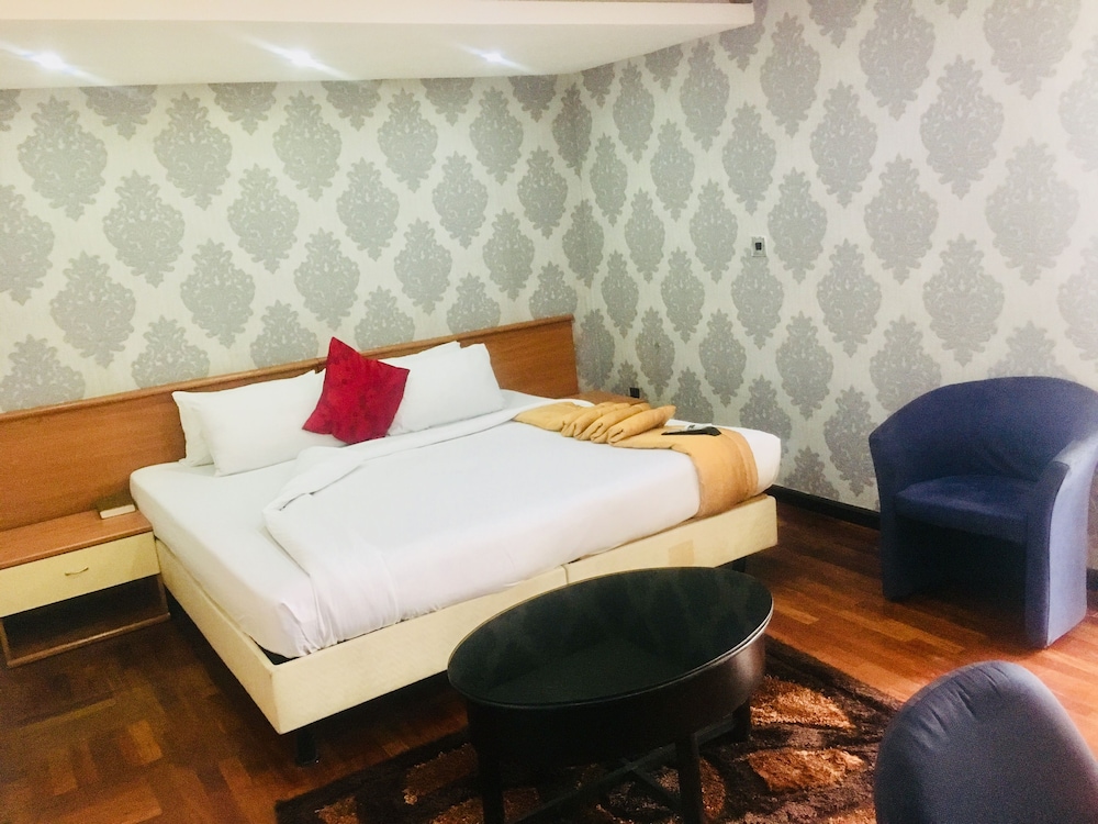 Pelican Hotel Lekki 13/43