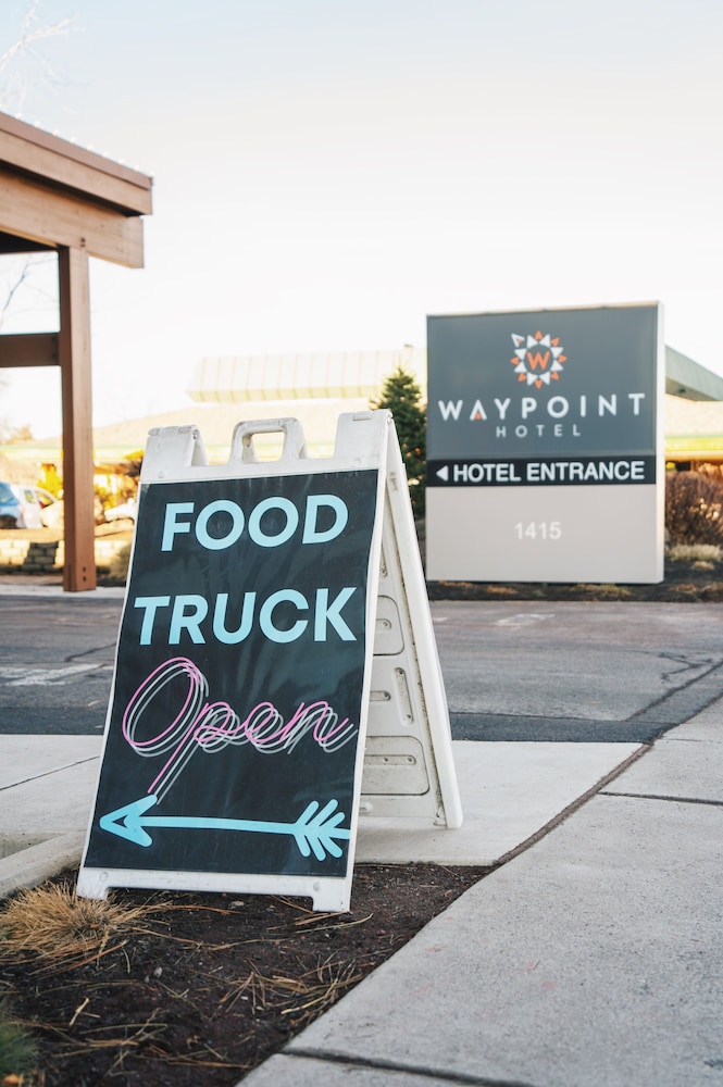 Waypoint Hotel 58/62