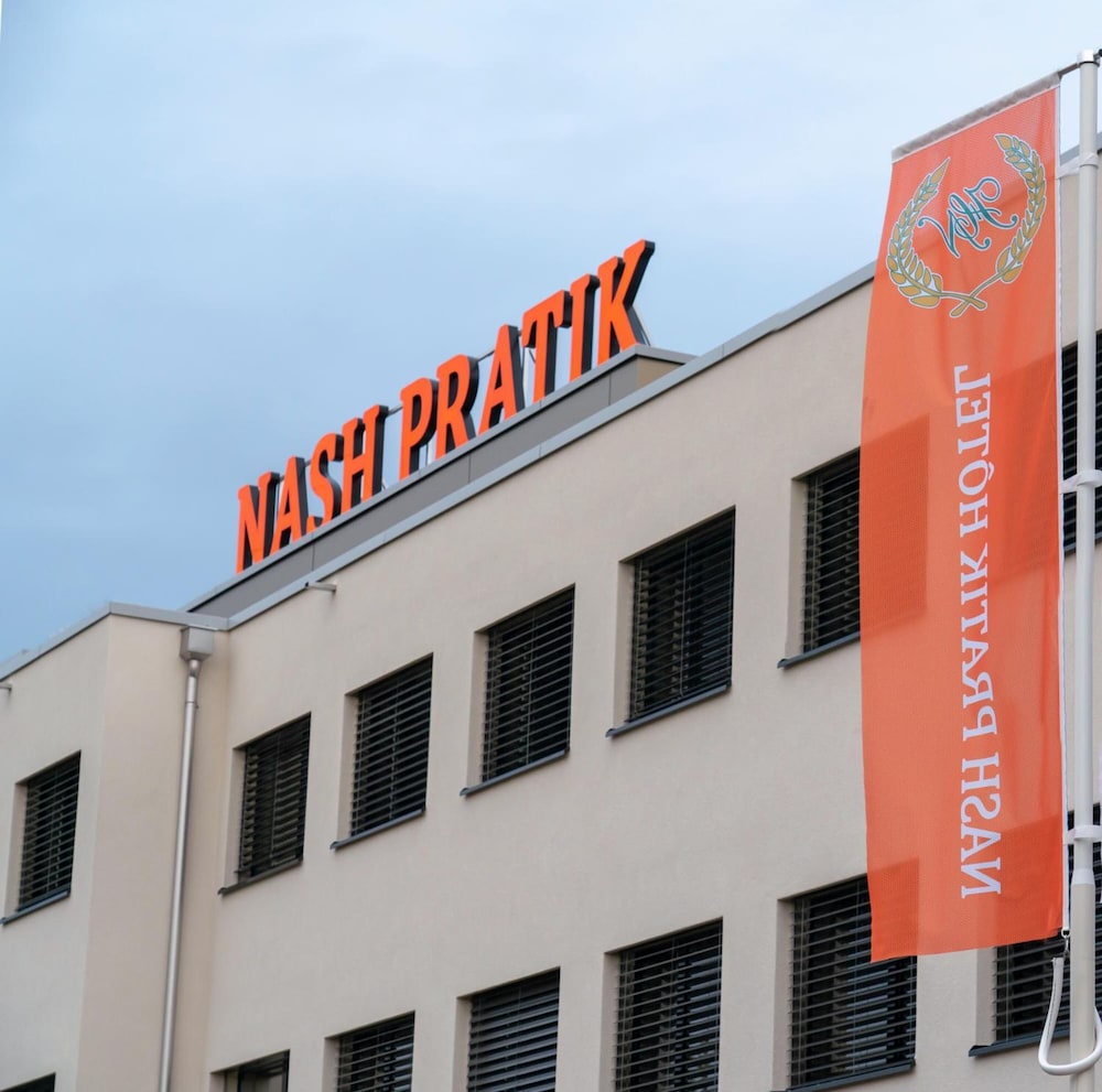 Nash Pratik Hotel 3/26