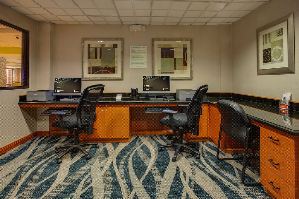 Holiday Inn Express San Francisco-Airport North 47/52