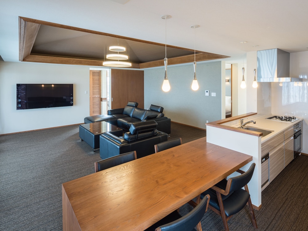 Condominium T-Room 21/34