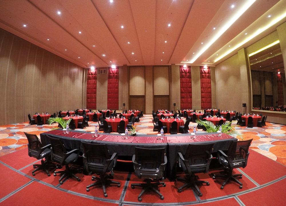 GAMMARA HOTEL MAKASSAR 63/70