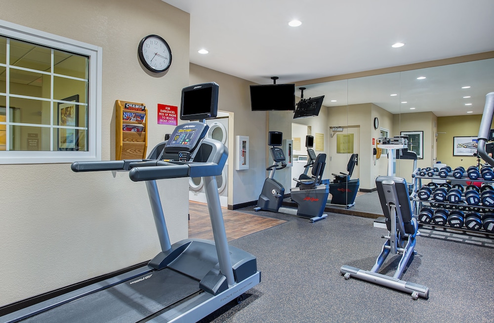 CANDLEWOOD SUITES BOWLING GREEN 23/69