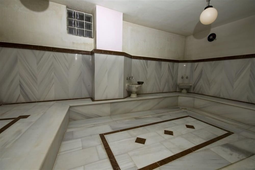 Grand Eyuboglu Hotel 24/34