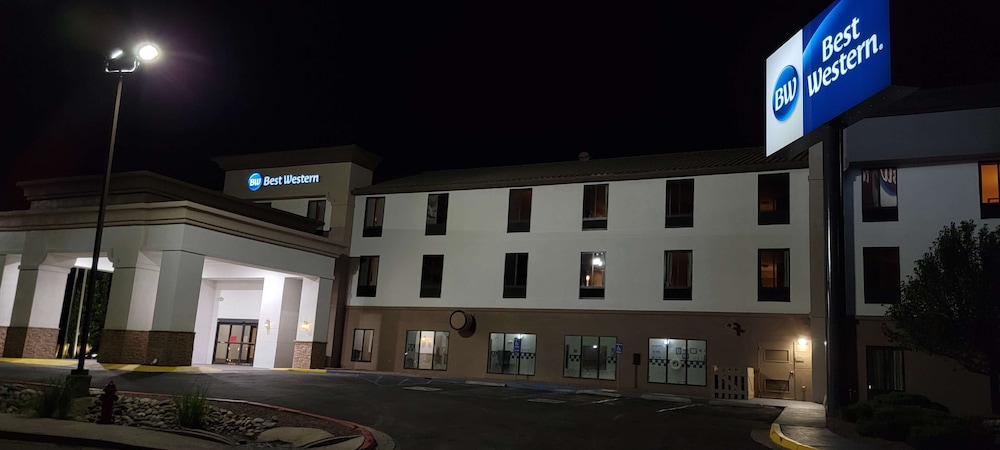 Best Western Gallup West 1/17