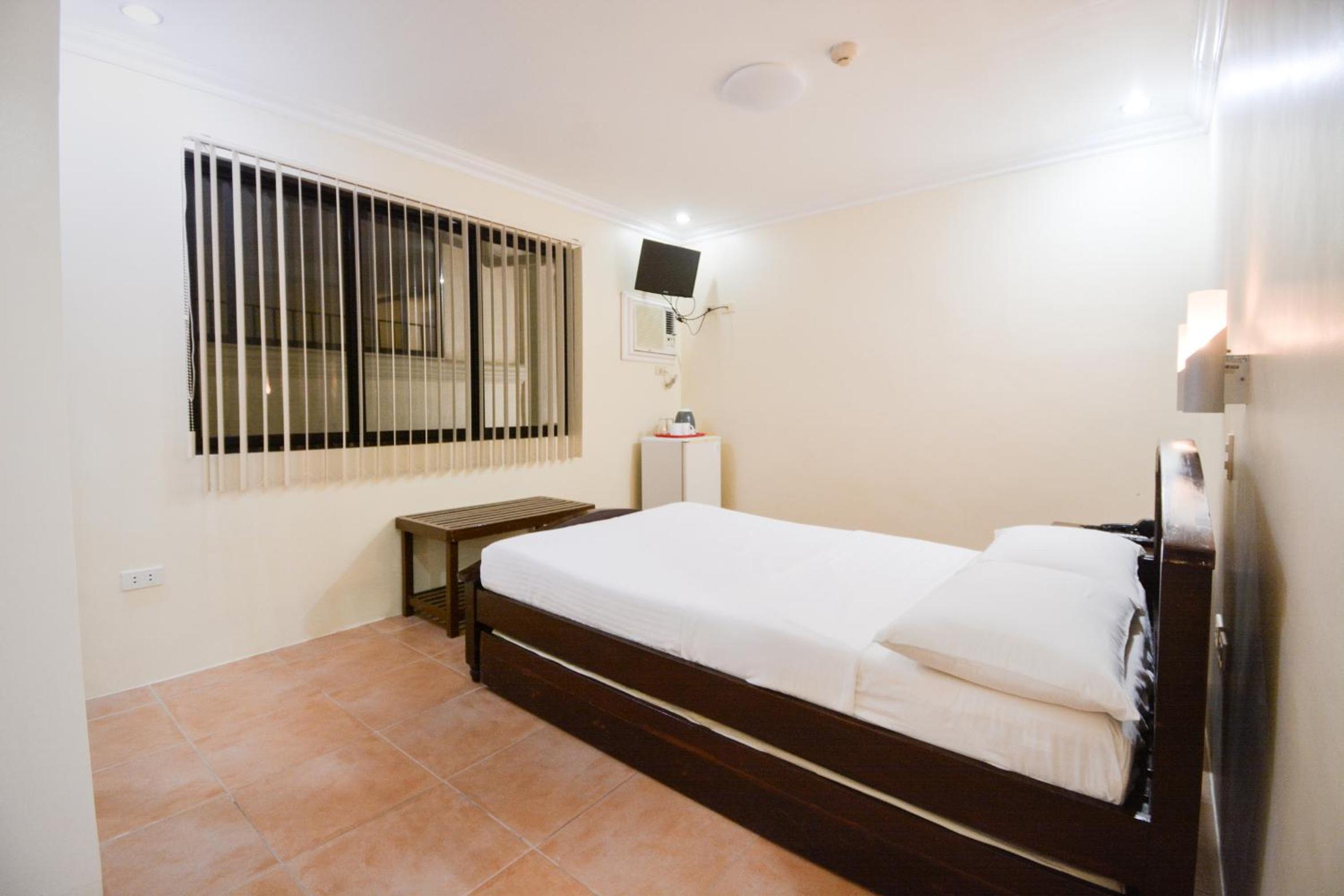 Room at El Centro Beach Resort Boracay, BORACAY