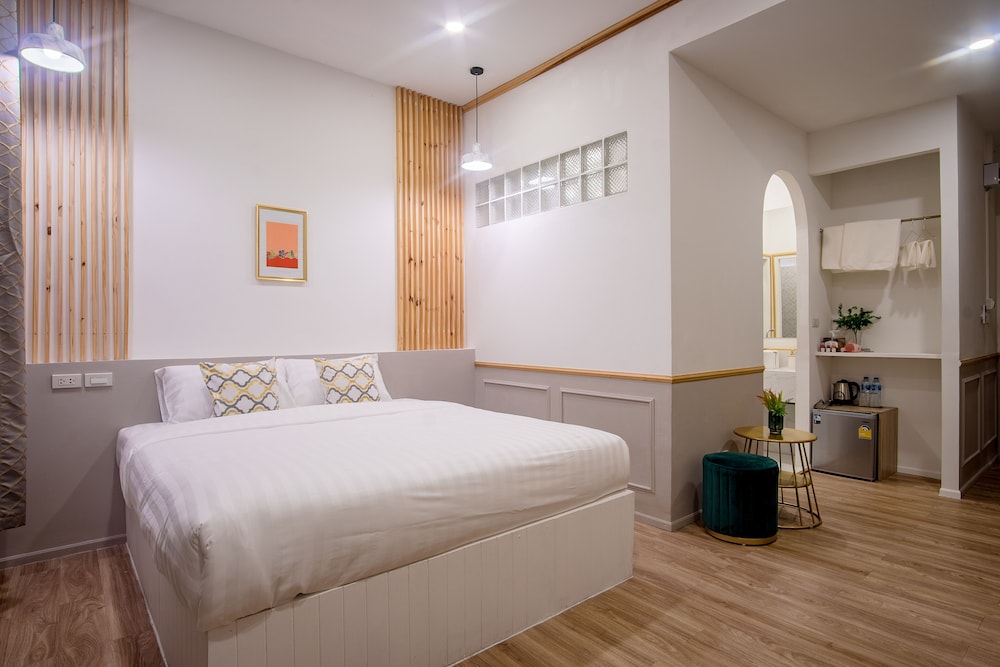 Isara Boutique Hotel and Cafe 32/66