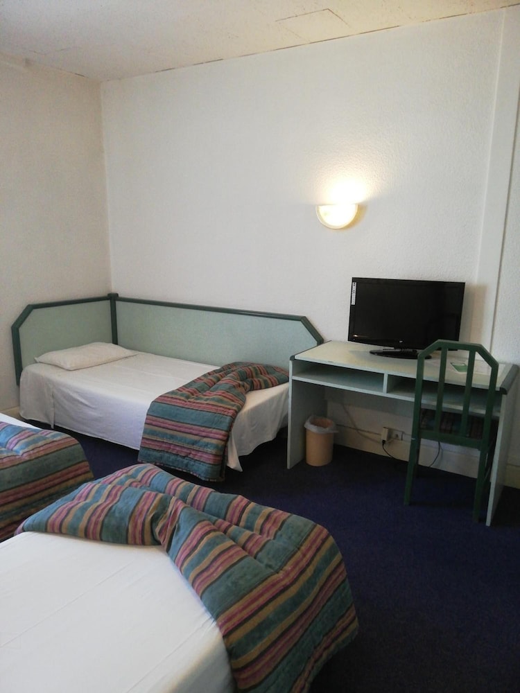 Hotel de Nevers 5/25