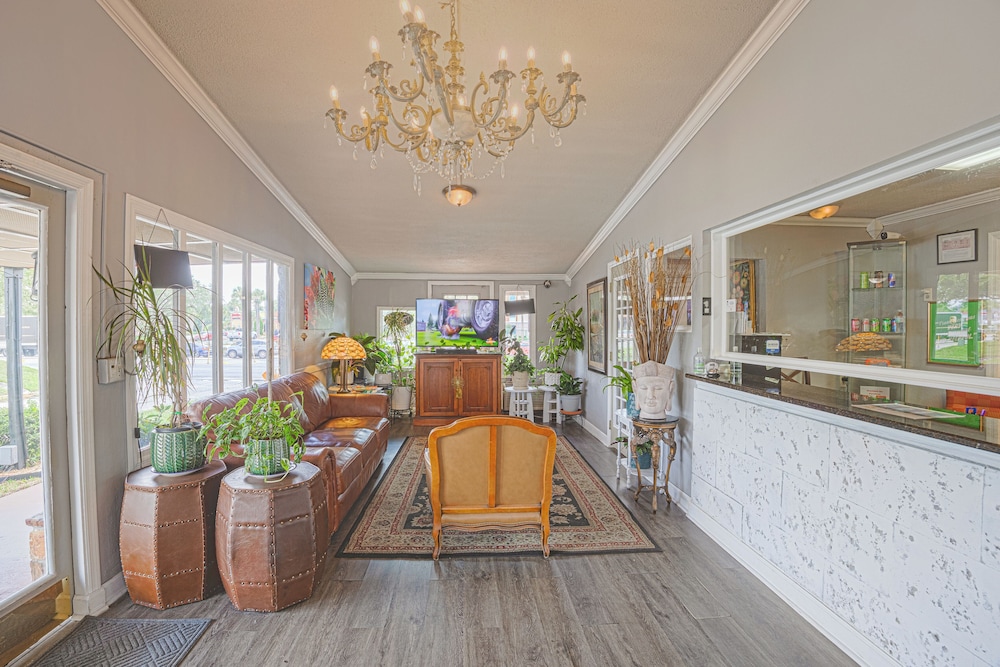 Liberty Garden Inn By Oyo Kissimmee Near Disney World 7/49
