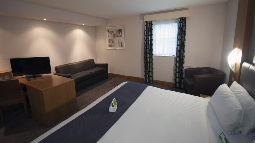HOLIDAY INN MANCHESTER-CENTRAL PARK 22/73