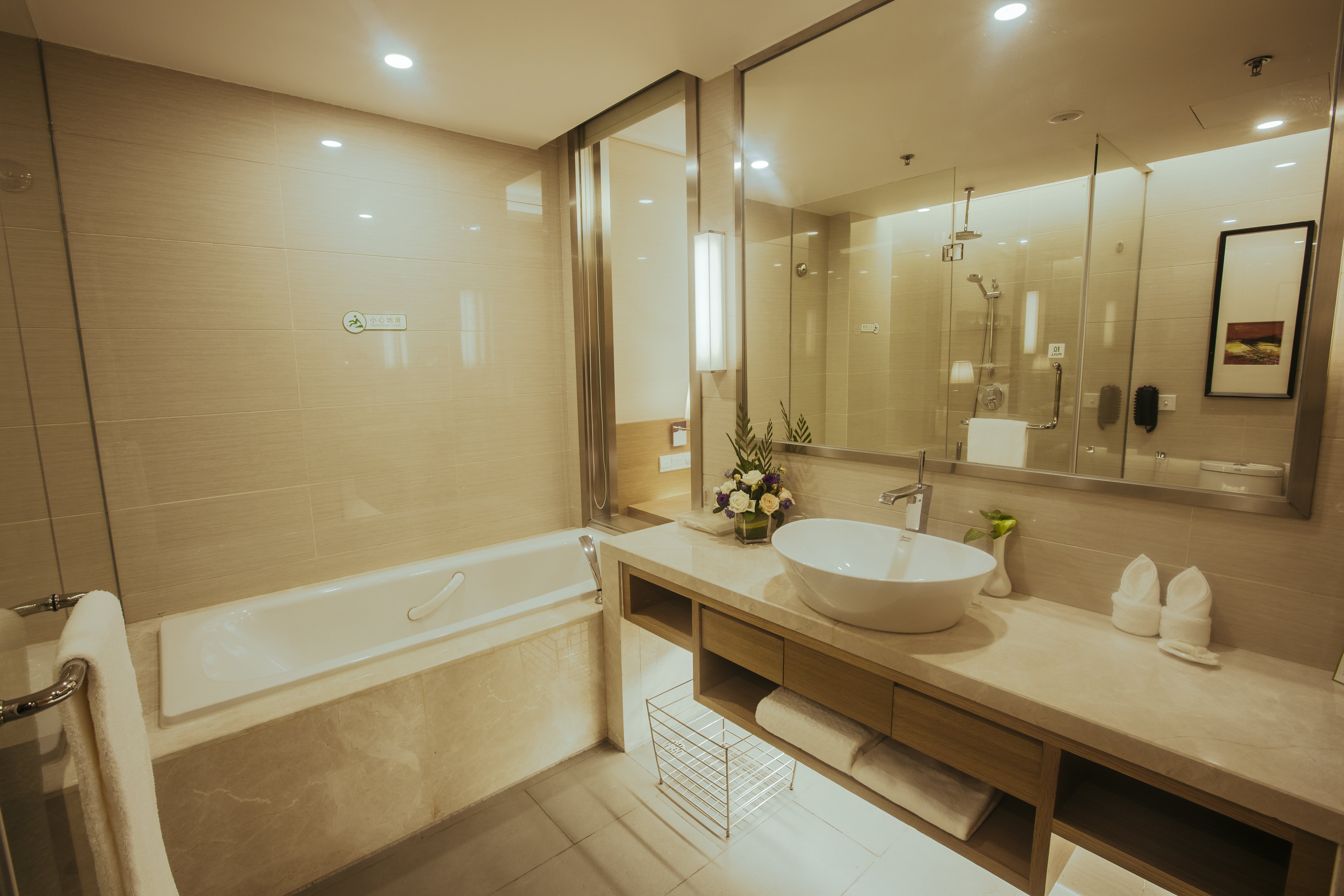 جناح سوبيريور، Holiday Inn Xian Big Goose Pagoda 3/3
