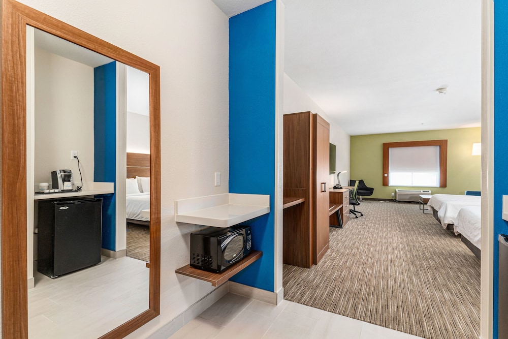 Holiday Inn Express Hotel And Suites Van Buren Ft Smith Area 35/70