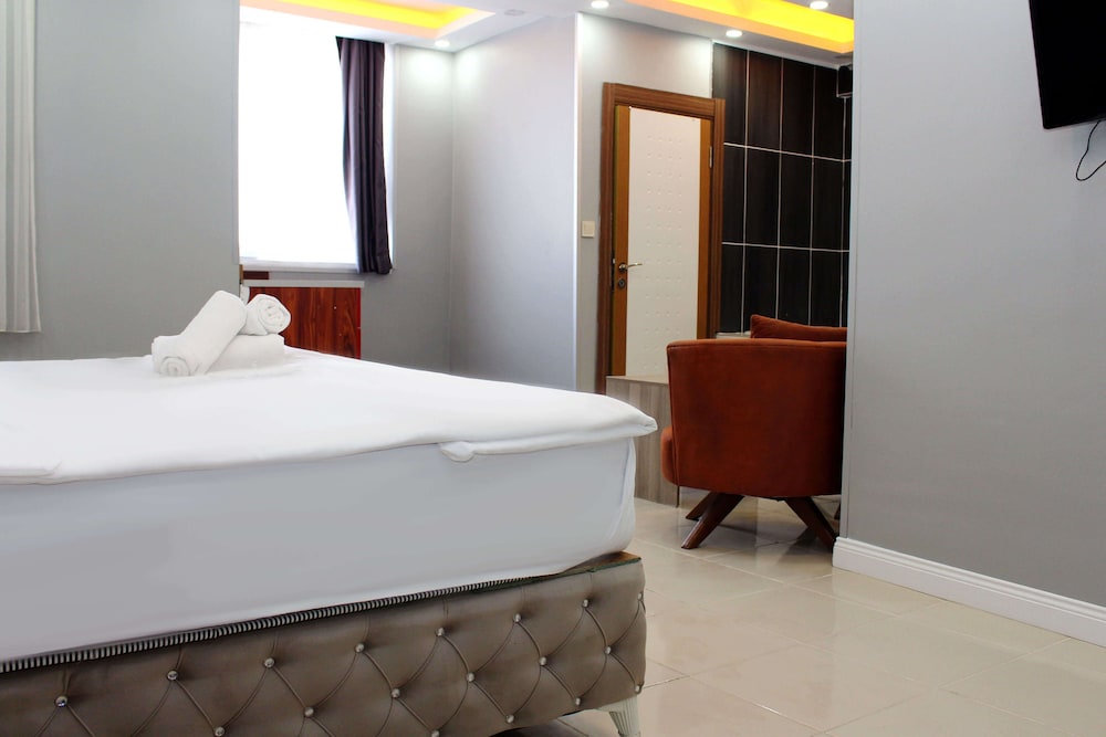 Avist Hotel 21/50