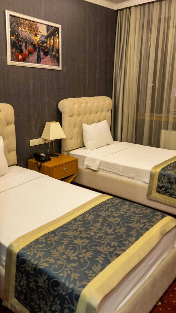 Rabat Resort Hotel 12/19