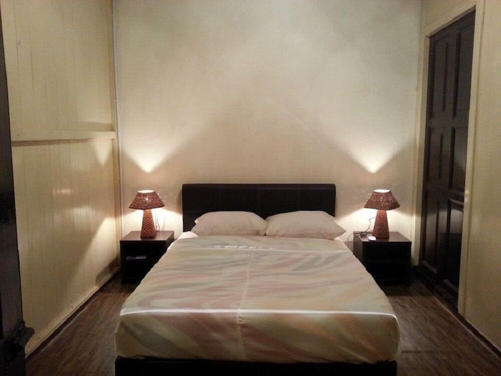Muntri House 9/31