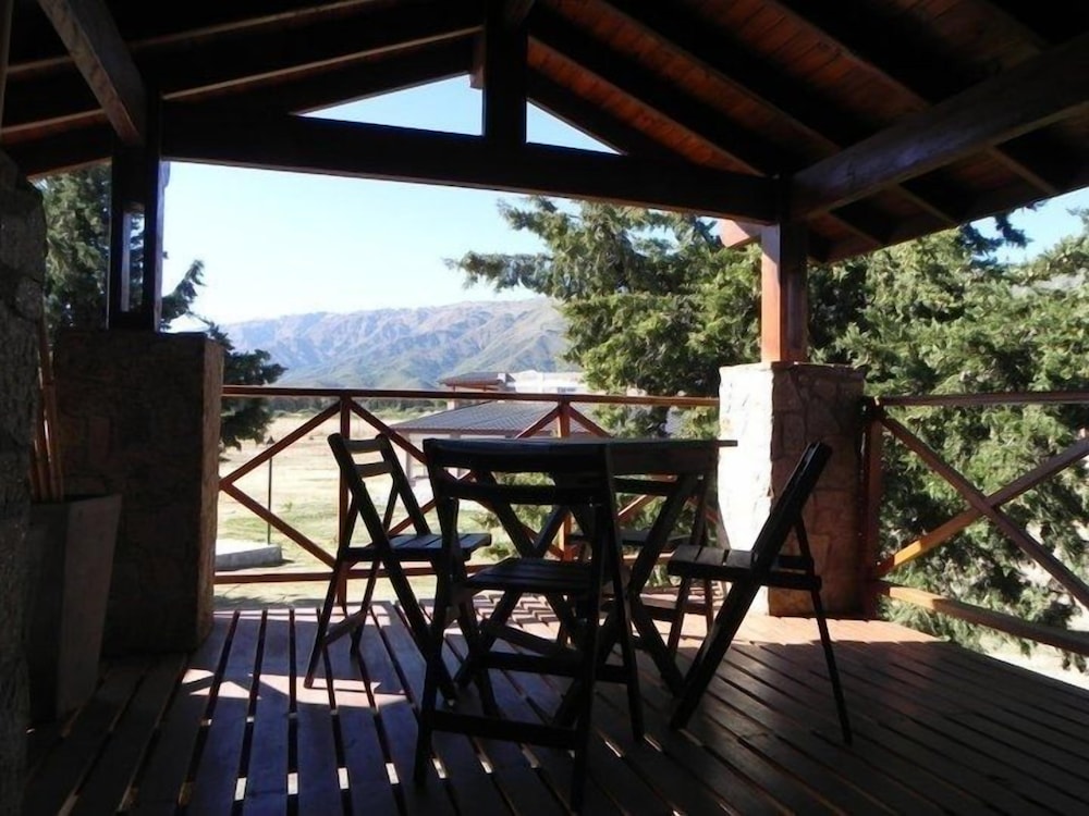 Winds Hill Home Resort 25/26