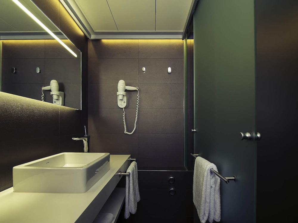 Mercure Plaza Biel 74/75
