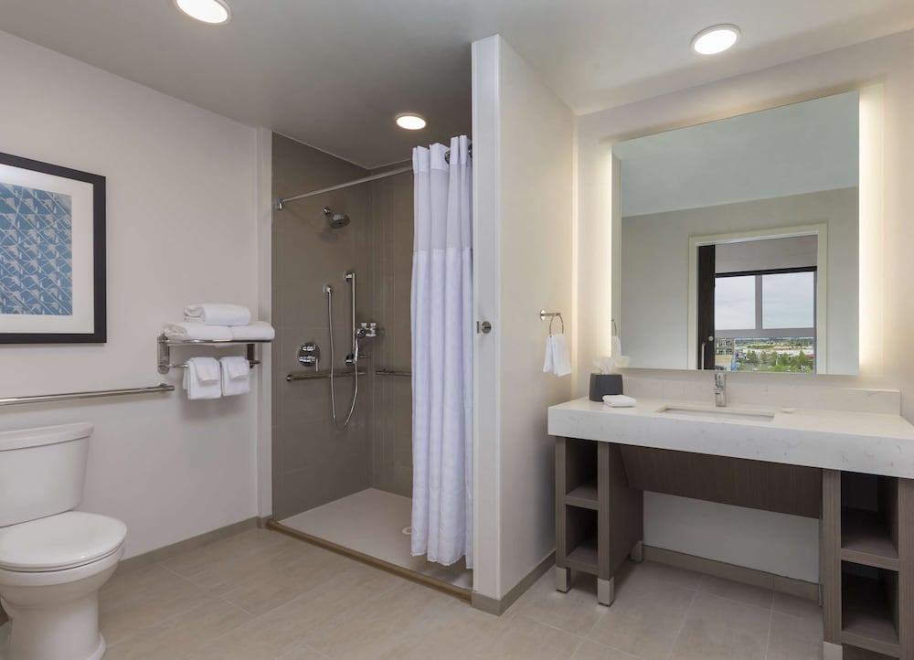 Hyatt House Portland Beaverton 38/39