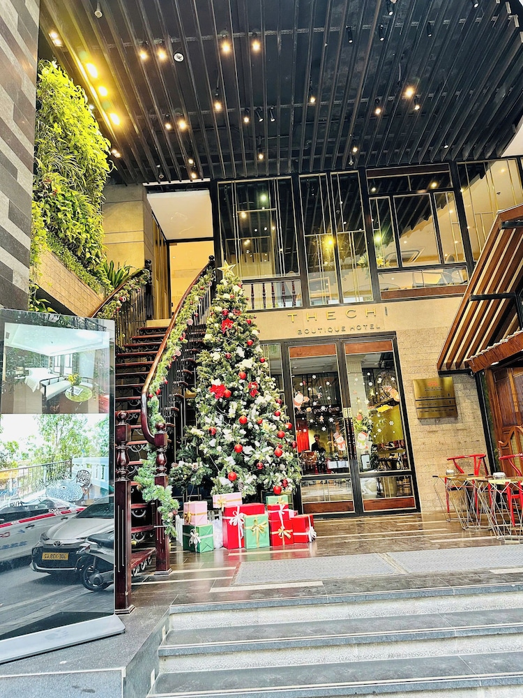 The Chi Boutique Hotel 58/66
