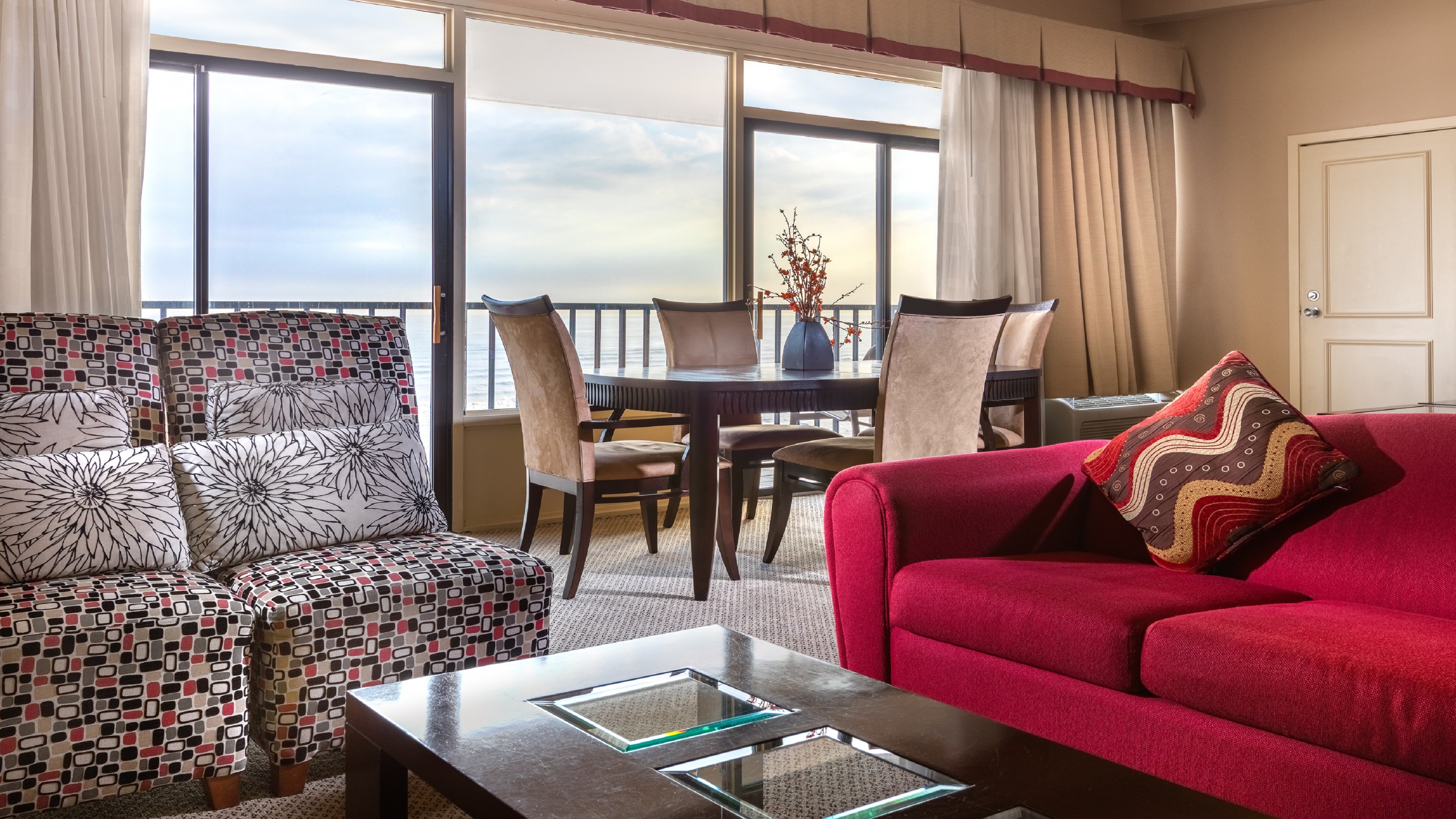 Holiday Inn Resort Galveston-On The Beach 28/55
