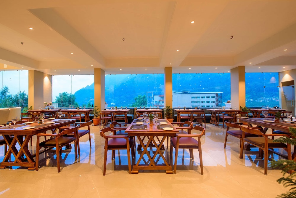 Naturevilas Sarovar Premiere Manali 61/65
