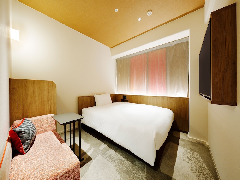 Deluxe, Single, Double Bed, West Wing