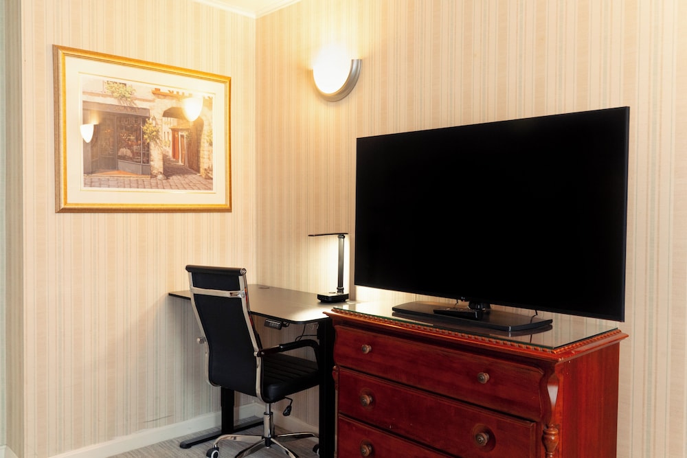 Hotel Stanford New York 46/57