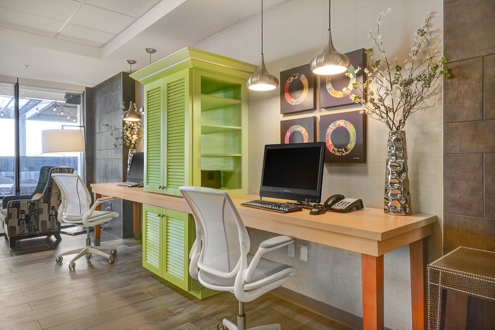 Home2 Suites By Hilton Irving / Dfw Airport North 57/63