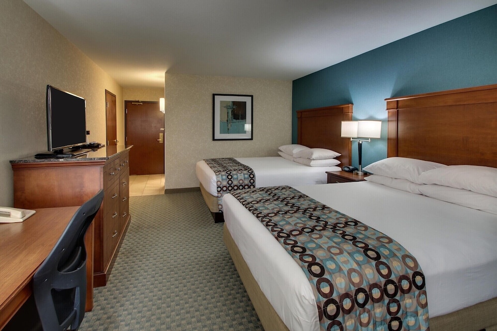 Sonesta Essential Houston Hobby Airport 14/49