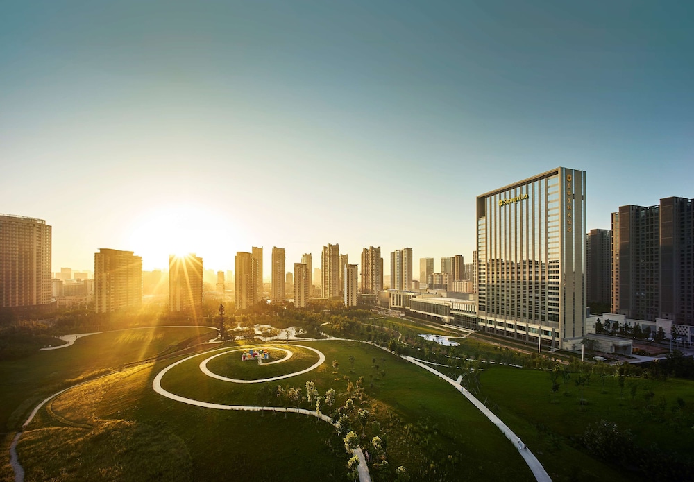 Shangri-La Hotel Tangshan 41/46