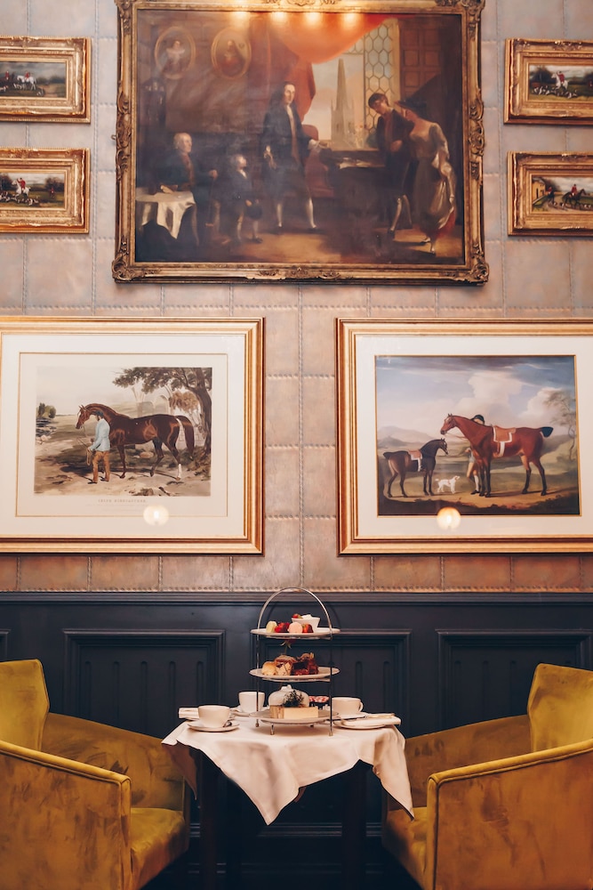 Fitzpatrick Castle Hotel 53/63