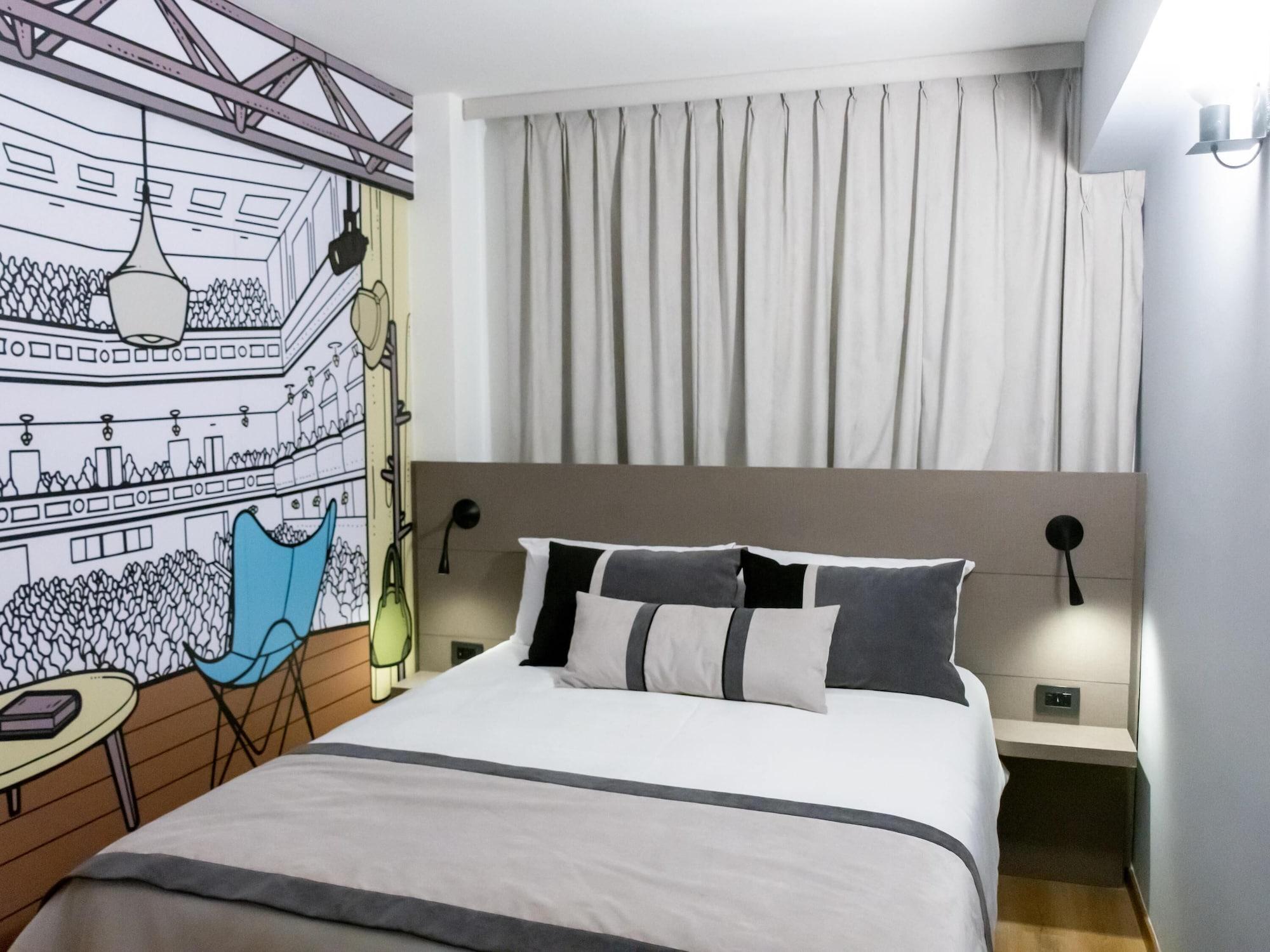 family suite, multiple beds