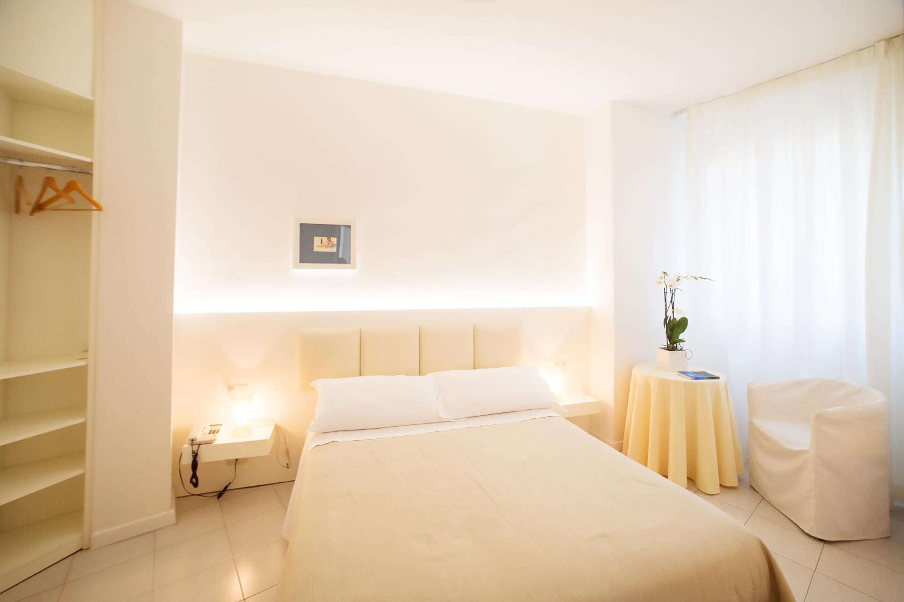 Hotel Rosmarina 6/50