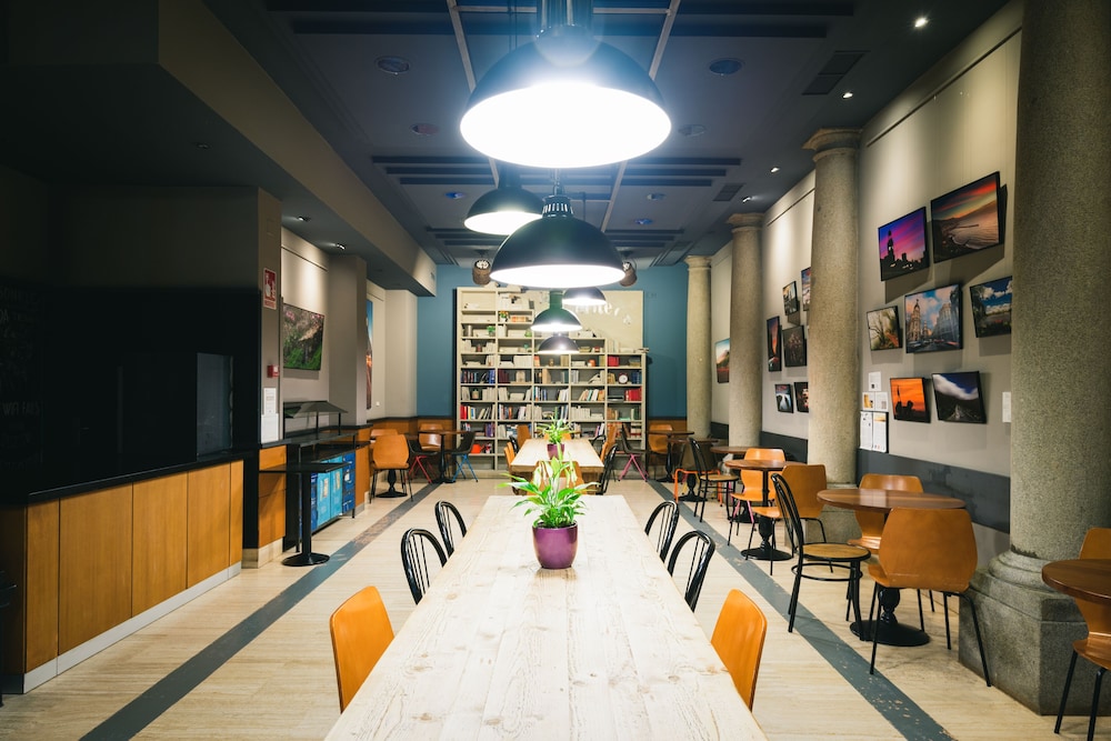 HOSTAL PERSAL 23/34