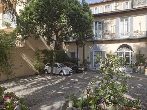 Hotel Villa Liana 51/52