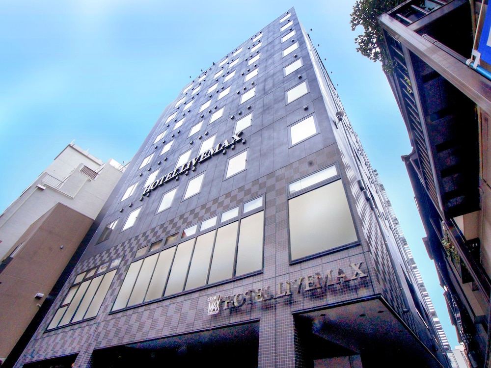 HOTEL LiVEMAX Yokohama Motomachi Ekimae in YOKOHAMA