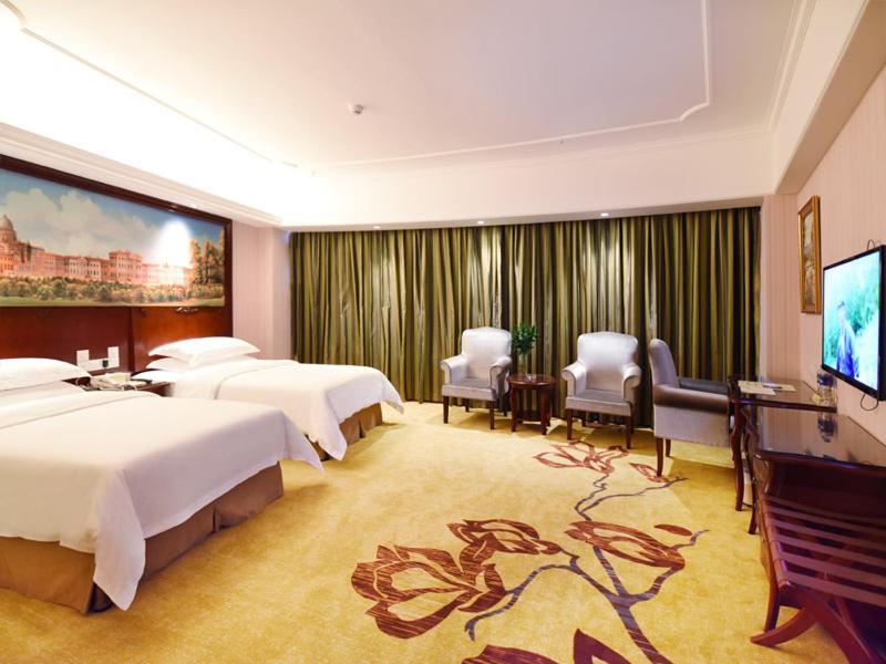 Vienna International Hotel (Changsha Shidai Dijing) 13/20