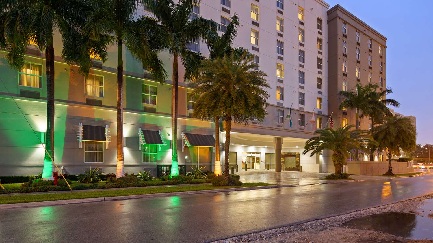 Best Western Plus Miami Intl Airport Hotel & Suites Coral Gables 2/33