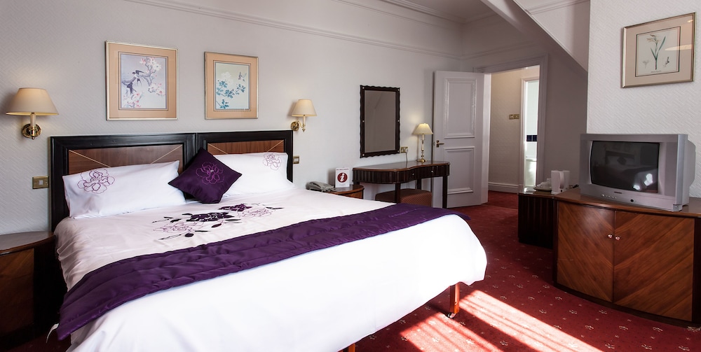 Prince of Wales Hotel Southport 22/62