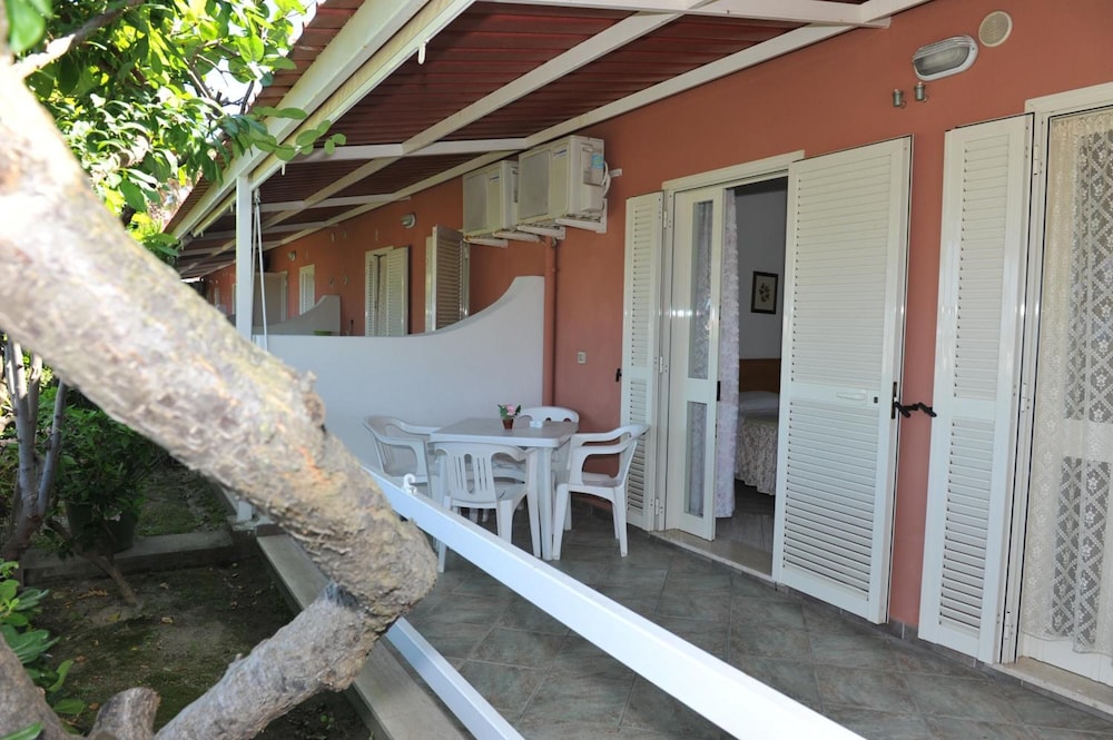 Hotel Villa Mena 4/50