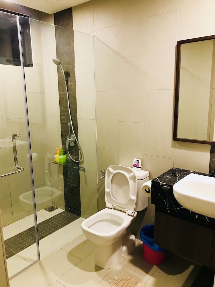 The Landmark Studio Suite 47/50