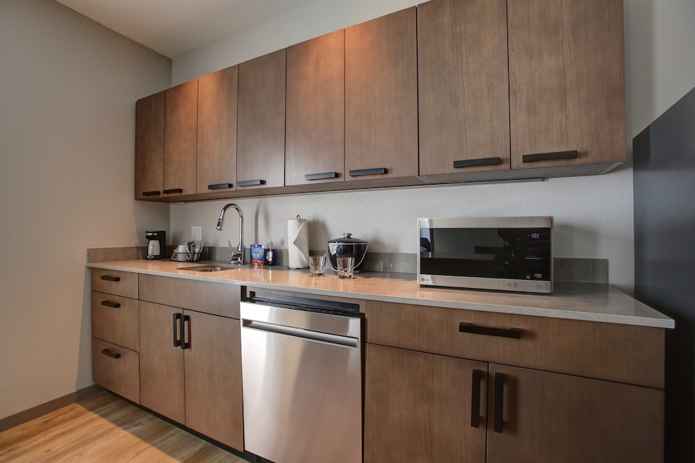 Hyatt Place at Wichita State University 37/37