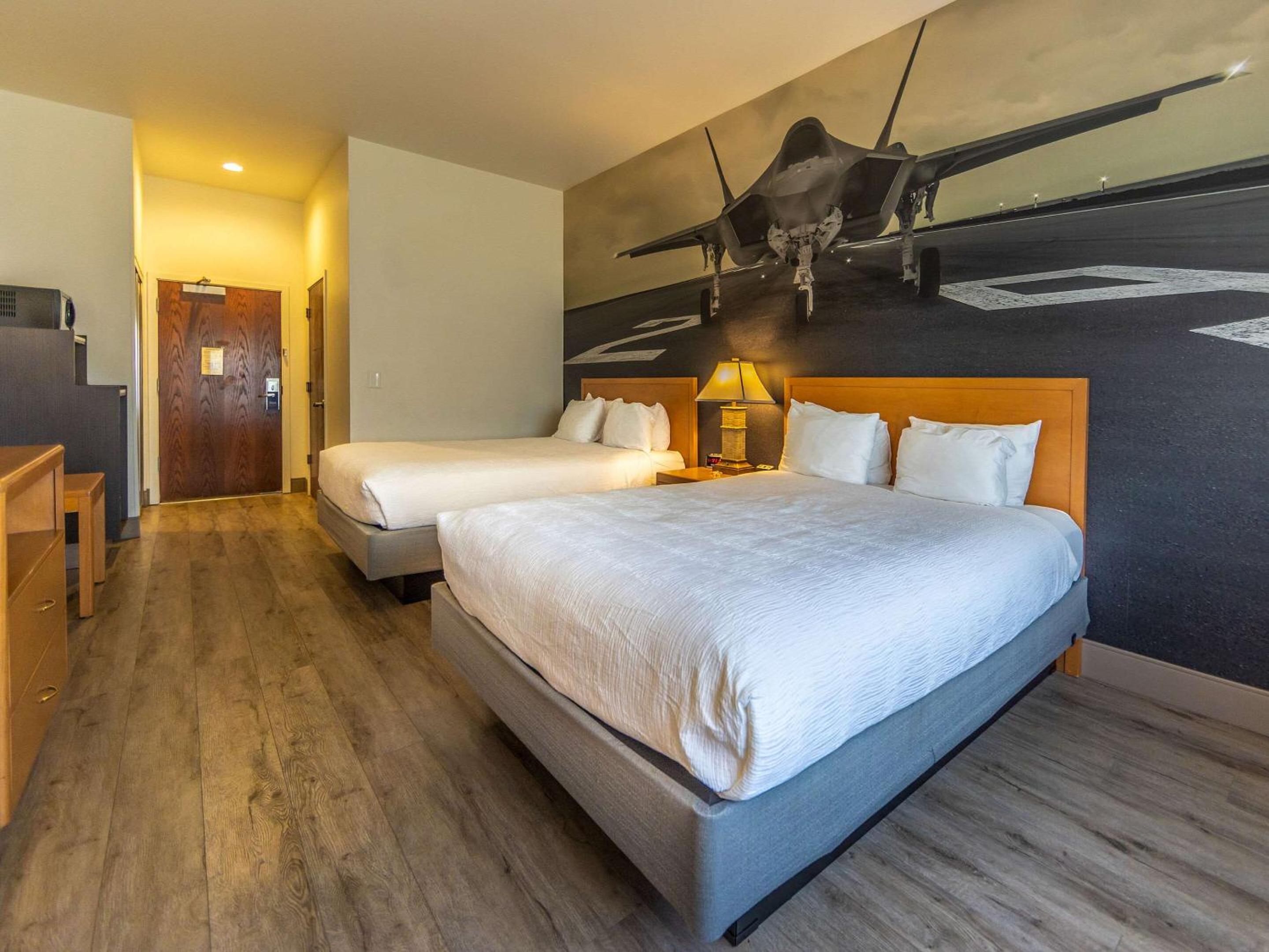 غرفة رباعية بسريرين كوين، The Hanford Hotel 2/4