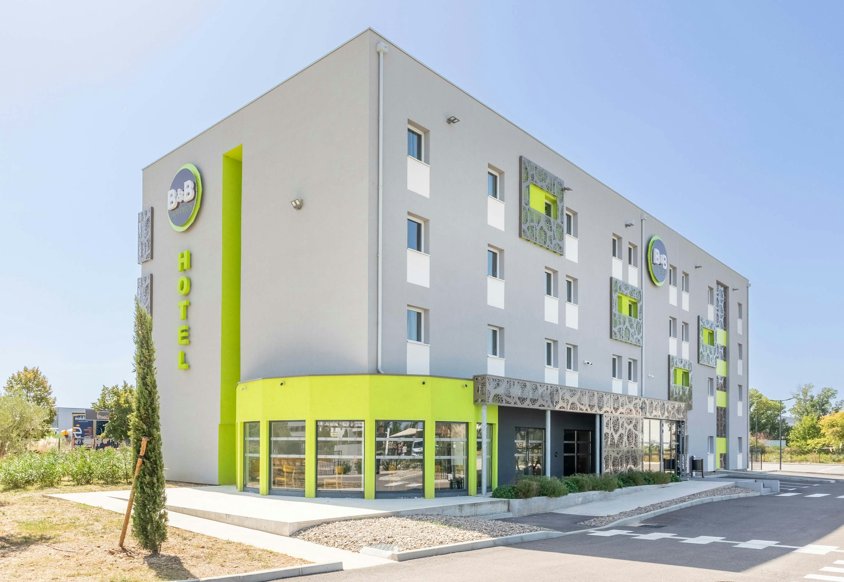 B&B HOTEL Saint-Martin-de-Crau Alpilles Camargue 27/29